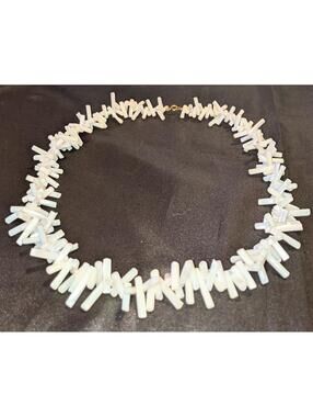Vintage Chunky White Mother Of Pearl Abalone Shell Beaded Necklace 26" EUC
